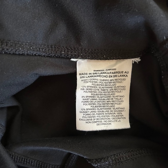 Nike Dri-Fit Black Leggings Size Medium - Picture 4 of 8